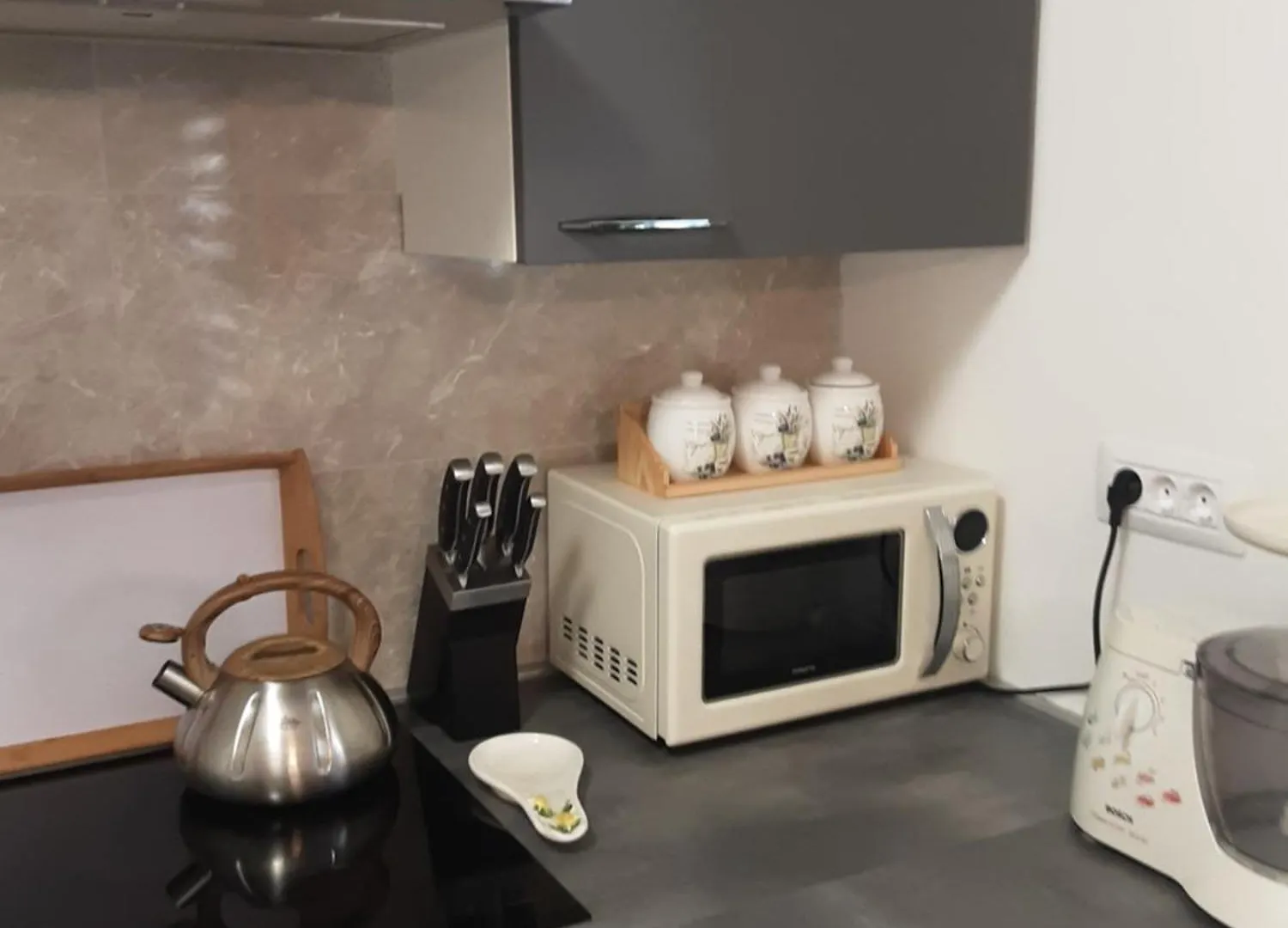 Apartma Nada, Tu Boste V Centru Poletnega Utripa Pula 0*,