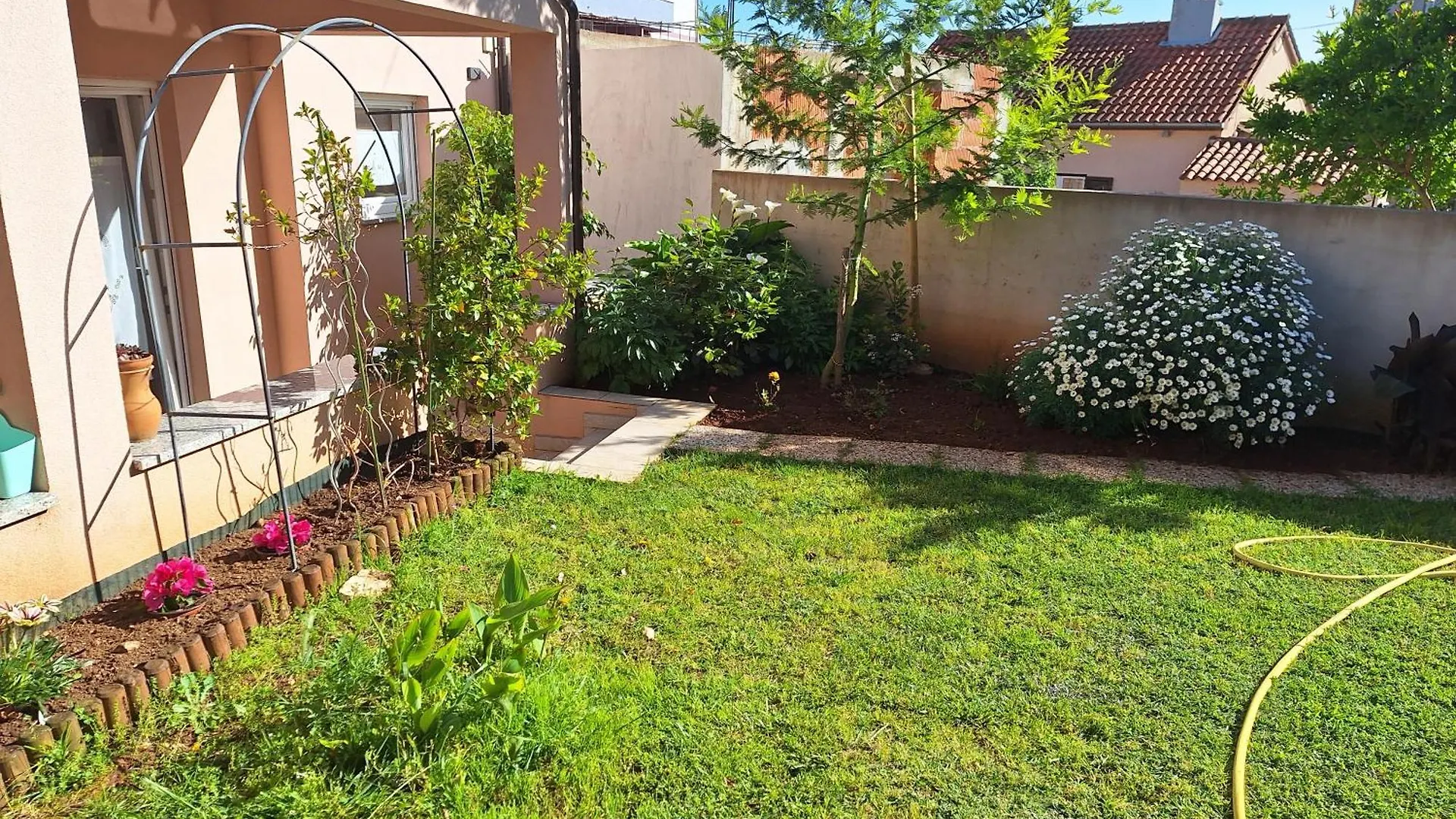 Apartma Nada, Tu Boste V Centru Poletnega Utripa Pula Croatia